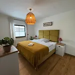 Апартаменты Haus Schoensee - 2 Apartments, Ideal Fuer Familien & Freunde Heede