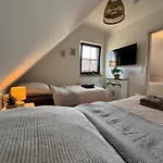 Haus Schoensee - 2 Apartments, Ideal Fuer Familien & Freunde