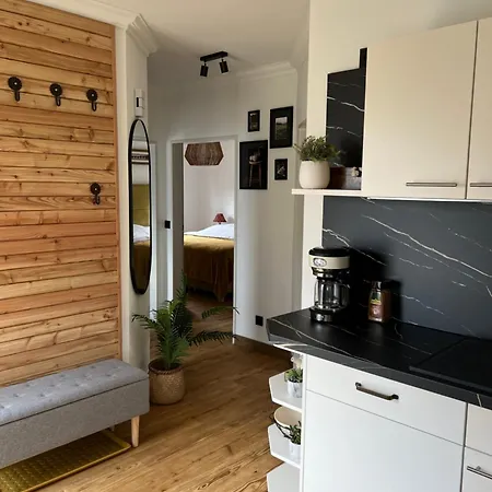 Haus Schoensee * Heede