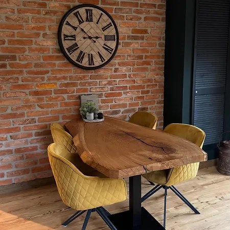 Haus Schoensee * Heede