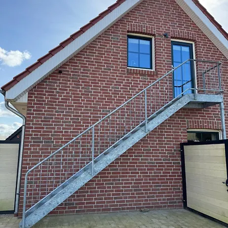 Haus Schoensee - 2 Apartments, Ideal Fuer Familien & Freunde Heede