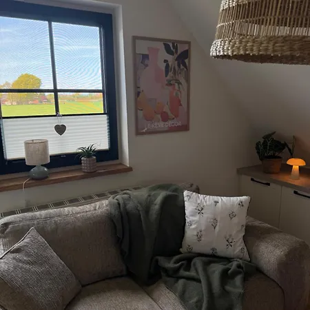 Haus Schoensee - 2 Apartments, Ideal Fuer Familien & Freunde * Heede