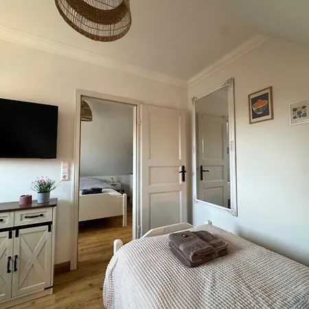 Haus Schoensee - 2 Apartments, Ideal Fuer Familien & Freunde Lägenhet *