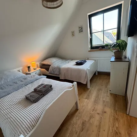 Haus Schoensee - 2 Apartments, Ideal Fuer Familien & Freunde *