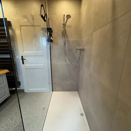 Haus Schoensee - 2 Apartments, Ideal Fuer Familien & Freunde *