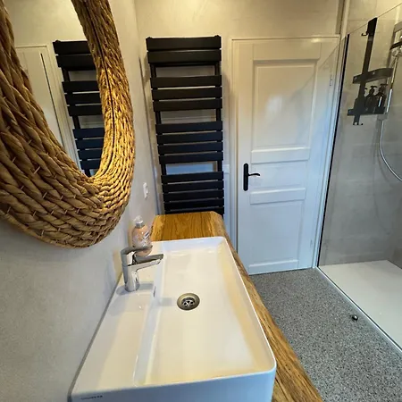 Haus Schoensee - 2 Apartments, Ideal Fuer Familien & Freunde Heede