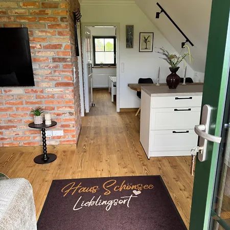 Haus Schoensee - 2 Apartments, Ideal Fuer Familien & Freunde * Heede